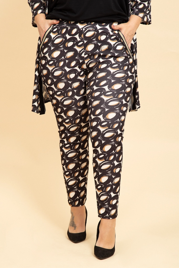 pantalón talla grande bolsillos